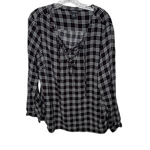 Torrid Size 2 Black Plaid Lace Up‎ Blouse Long Sleeve Grunge Edgy Fall Tunic Top